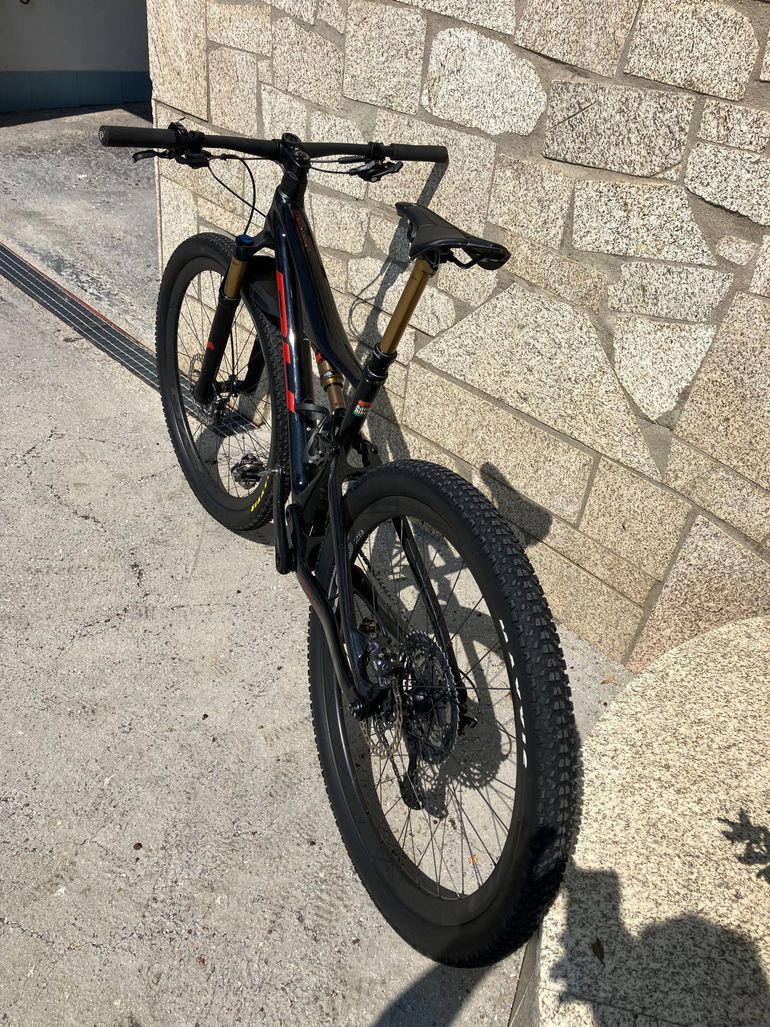 Used BH LYNX RACE EVO CARBON 8.5 2023 2023 Mountainbike — image 3 of 8