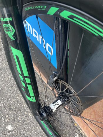 Used Specialized Epic SRAM GX Eagle AXS (T-Type) Mountainbike, Verde — image 6 of 7
