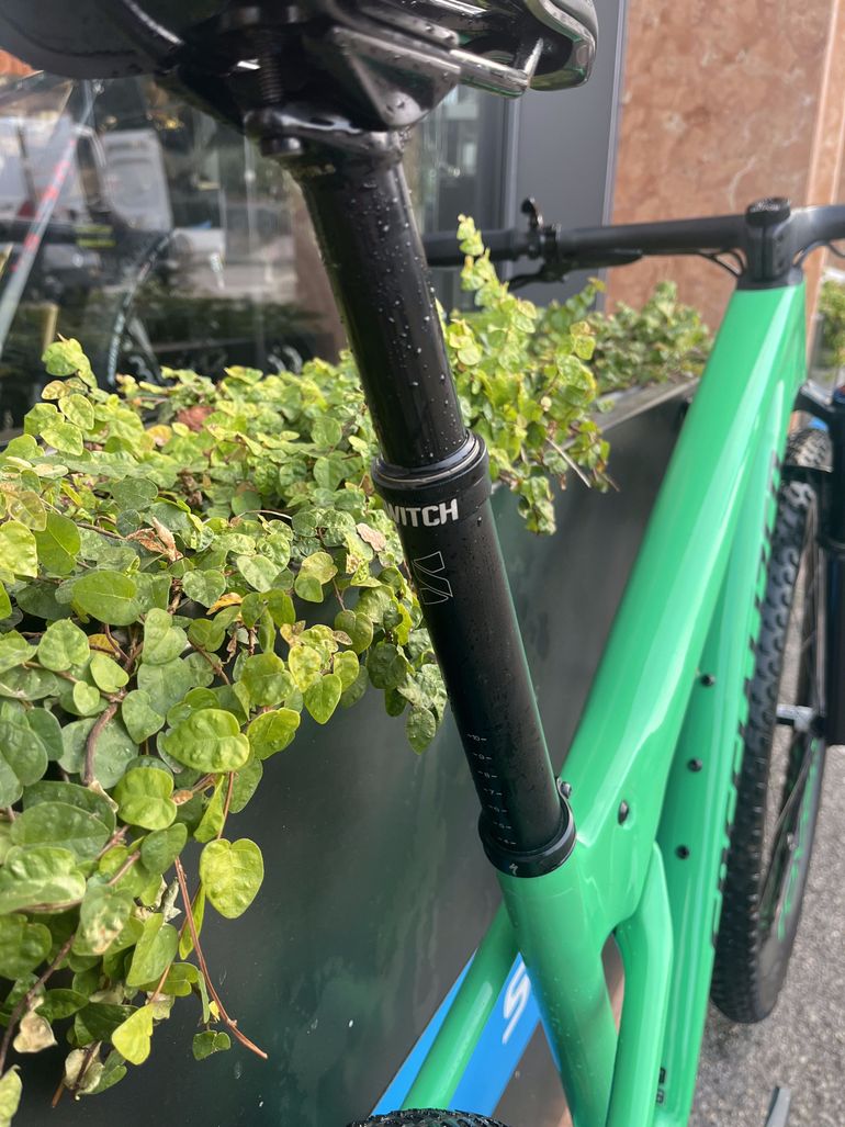 Used Specialized Epic SRAM GX Eagle AXS (T-Type) Mountainbike, Verde — image 4 of 7