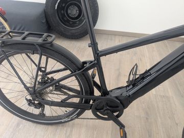 Used Specialized Vado 2022 Mountainbike, Black, 27.5 (650B) — image 4 of 5