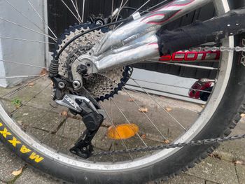 Used Scott Octane 2003 Mountainbike, Light Gray — image 10 of 13