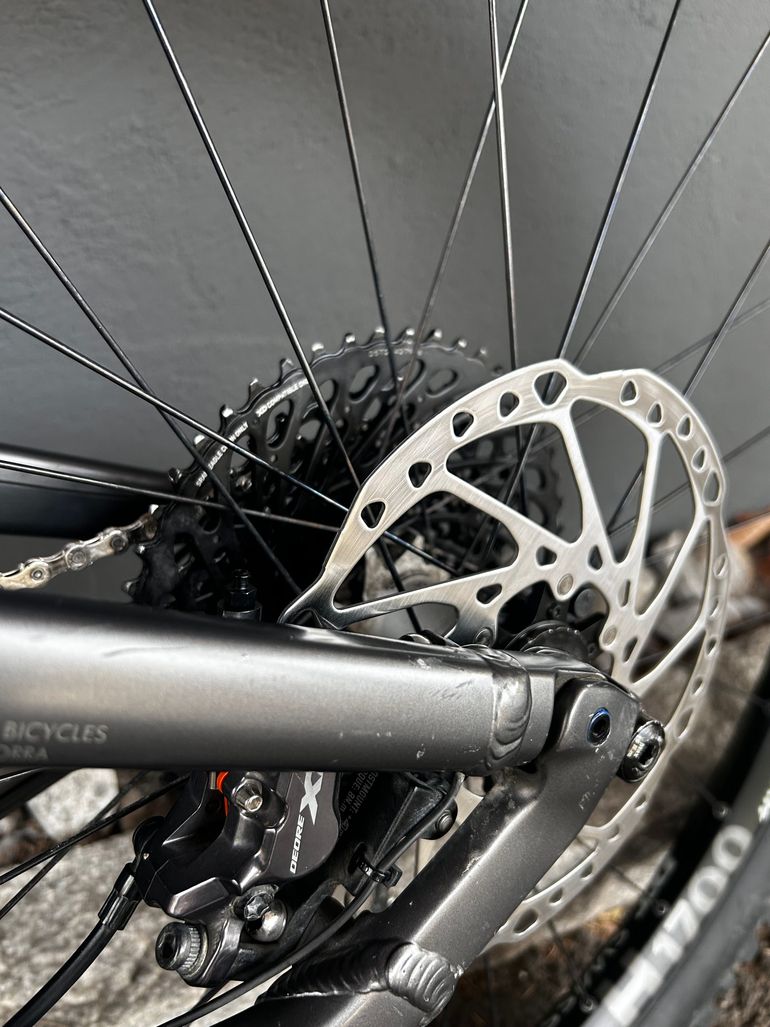 Brugt Commencal SX Shimano Öhlins Edition 2022 Mountainbike — billede 2 af 10