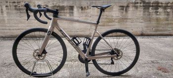 Used Scott Addict 30 2022 2022 Road & Gravel — image 3 of 10