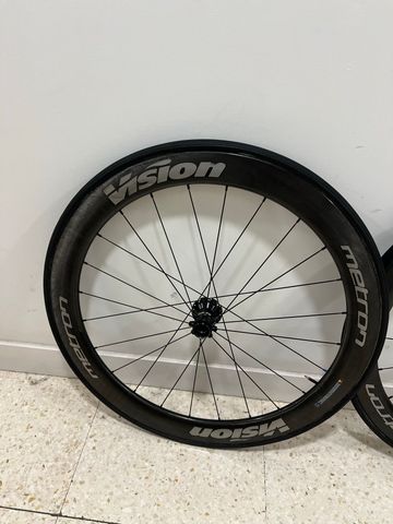 Orbea Orca Shimano Ultegra Di2 2024 Road & Gravel usato, Grigio chiaro — immagine 5 di 7