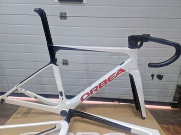 Used Orbea Orca Shimano Ultegra Di2 2024 Road & Gravel
