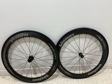 Orbea Orca Shimano Ultegra Di2 2024 Road & Gravel usato, Grigio chiaro — immagine 4 di 7