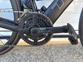 Used Trek Domane+ Shimano Ultegra Di2 2024 Road & Gravel, Black — image 3 of 9