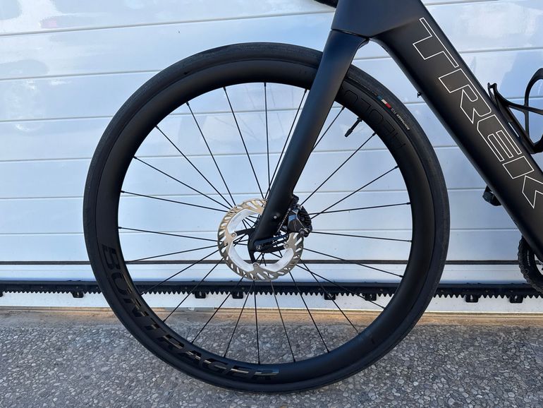 Used Trek Domane+ Shimano Ultegra Di2 2024 Road & Gravel, Black — image 6 of 9