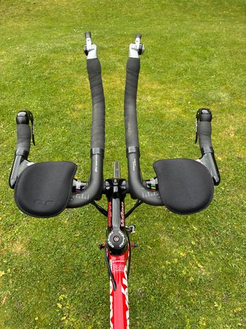 Used Cervélo P2C 2008 Road & Gravel, Red — image 8 of 9