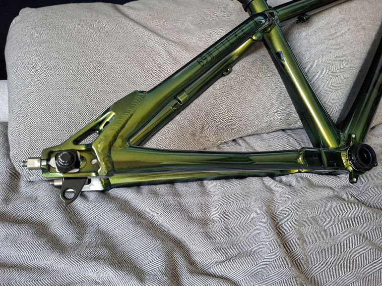 Used Trek Ticket 2024 Frameset 2024 Mountainbike, Green — image 5 of 9