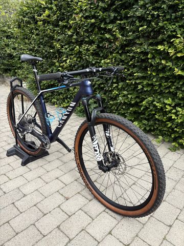 Käytetty Canyon CF 6 2021 Mountainbike — kuva 1 / 6