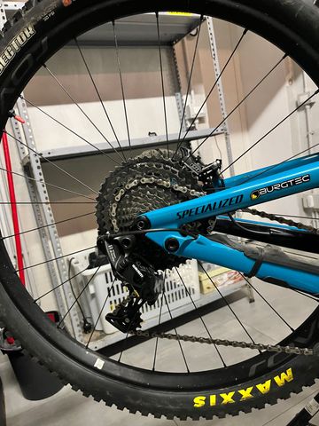 Used Specialized Enduro Comp 2021 2021 Mountainbike, Blue, 29 — image 3 of 6