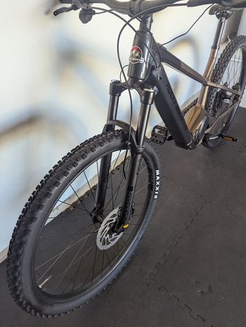 Used Rocky Mountain Fusion Powerplay 10 2023 2023 Mountainbike, Black, 27.5, 29 — image 4 of 9