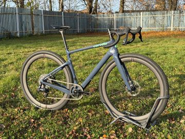Używany Cervélo Aspero SRAM Rival eTap AXS 2025 Road & Gravel — zdjęcie 2 z 9