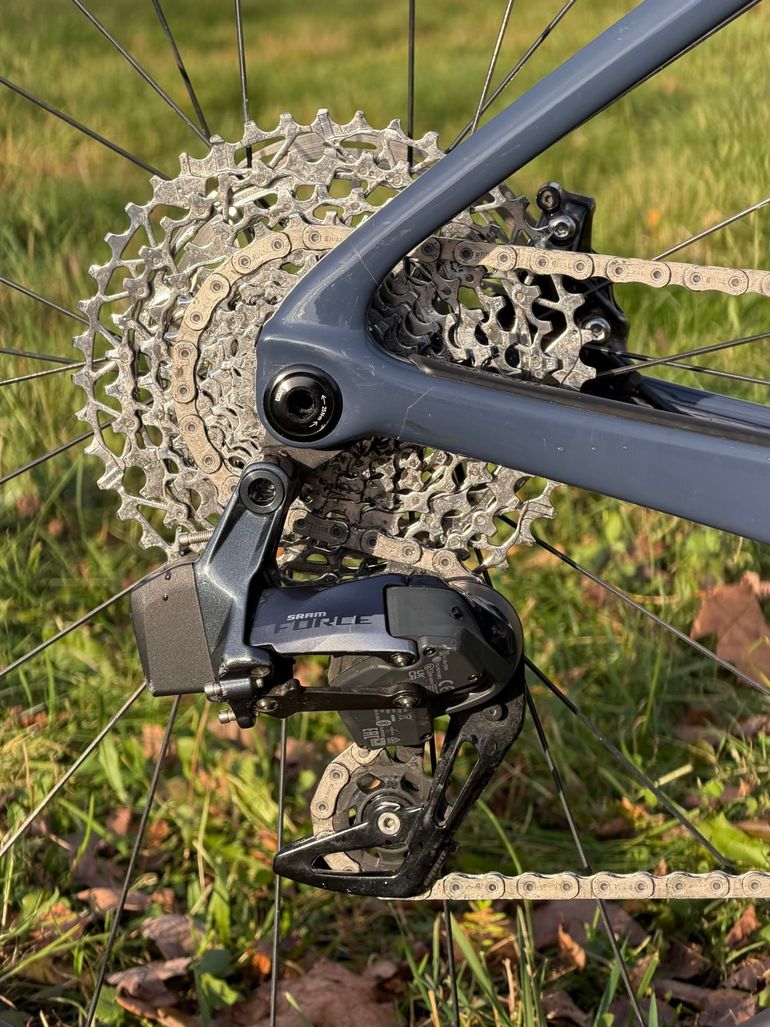 Used Cervélo Aspero SRAM Rival eTap AXS 2025 Road & Gravel, Blau — image 8 of 9
