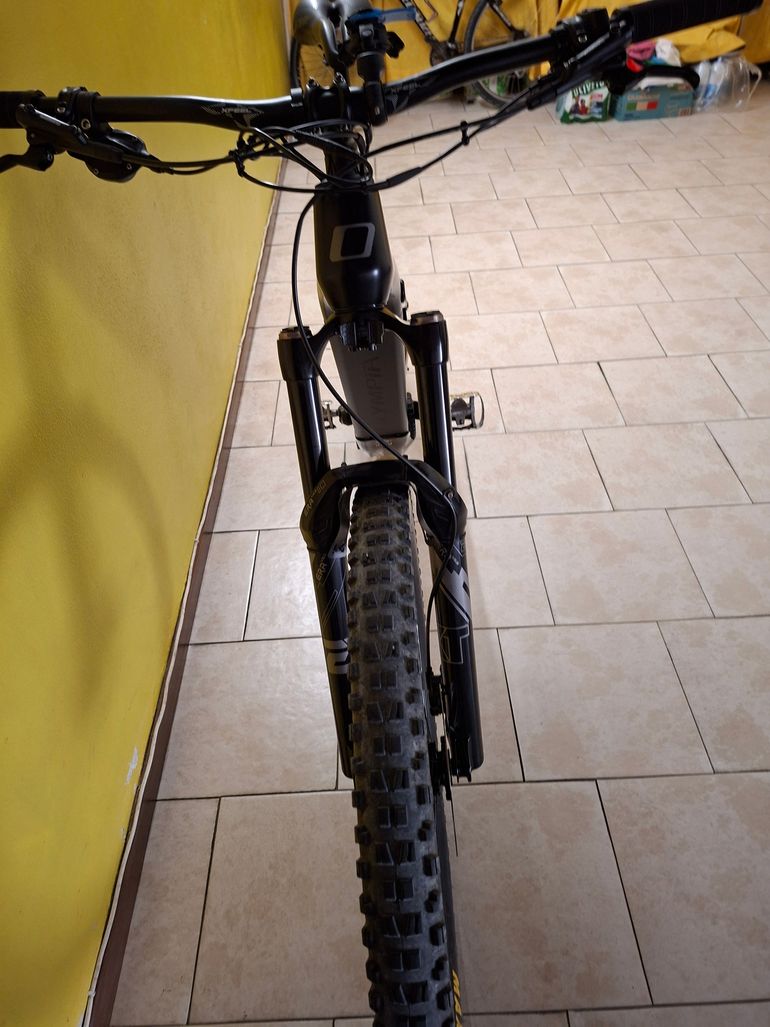 Used Olympia Karbo Edge 900 2023 2023 Mountainbike, Schwarz — image 10 of 16
