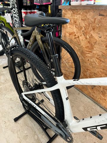 Tweedehands Scott Scale Rc Team Issue 2026 Mountainbike — afbeelding 3 van 11