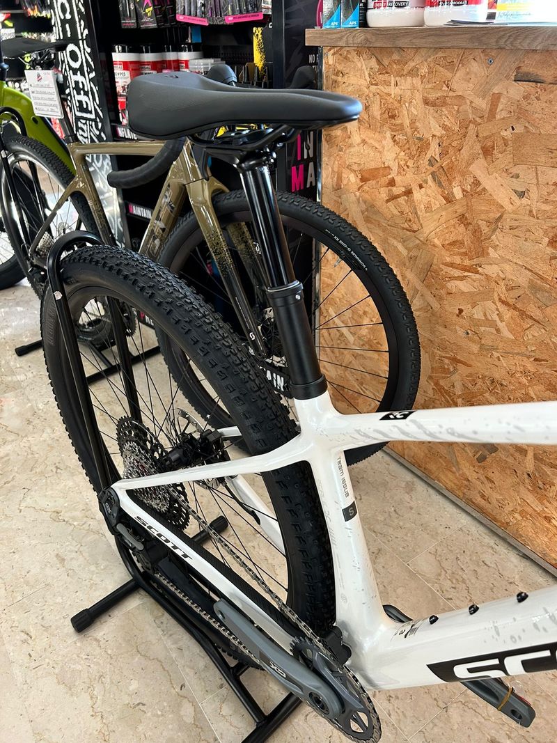Tweedehands Scott Scale Rc Team Issue 2026 Mountainbike — afbeelding 3 van 11