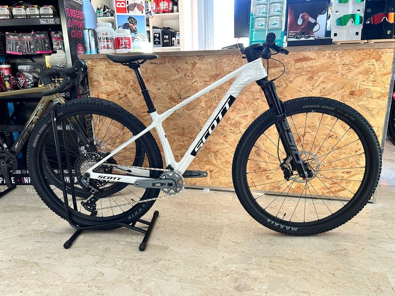 Tweedehands Scott Scale Rc Team Issue 2026 Mountainbike — afbeelding 1 van 11
