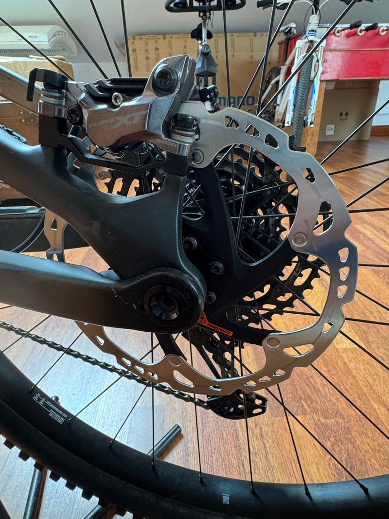 Orbea RISE M10 2024 2024 Mountainbike usato, Grigio chiaro — immagine 19 di 23