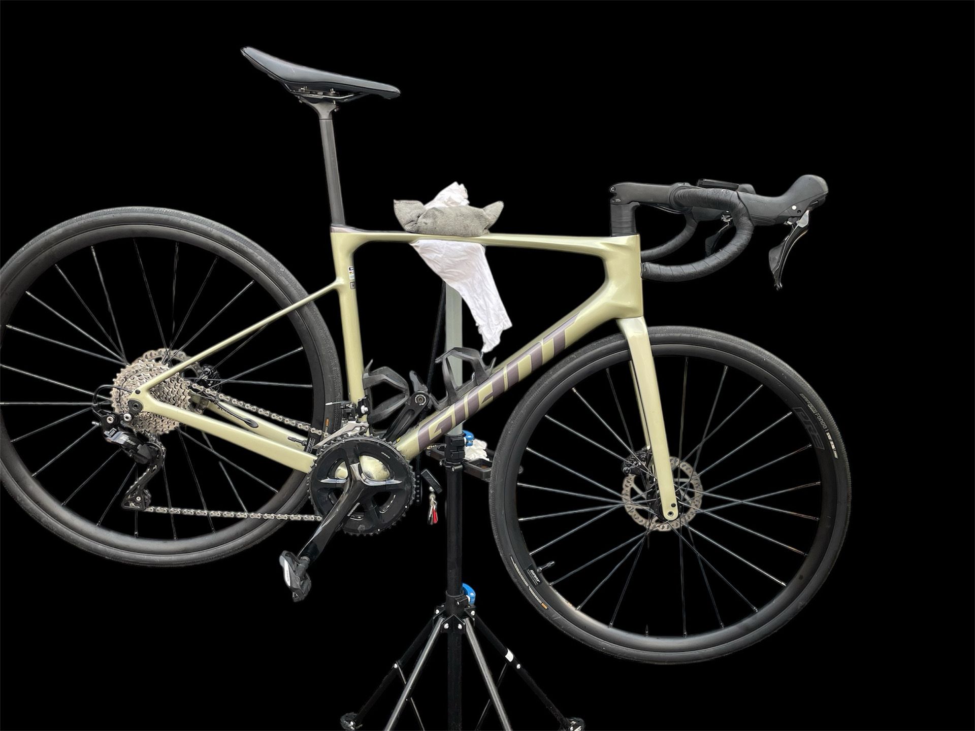 Giant Defy Advanced 0 2024 | buycycle