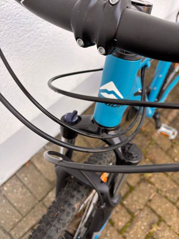 Used Merida 40-D 2018 Mountainbike, Blue — image 3 of 14