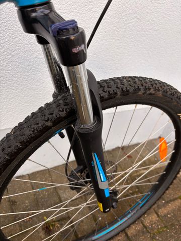 Used Merida 40-D 2018 Mountainbike, Blue — image 13 of 14