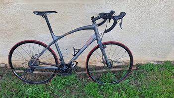 Used Giant Anyroad 2 2014 2014 Road & Gravel, Light Gray — image 1 of 6