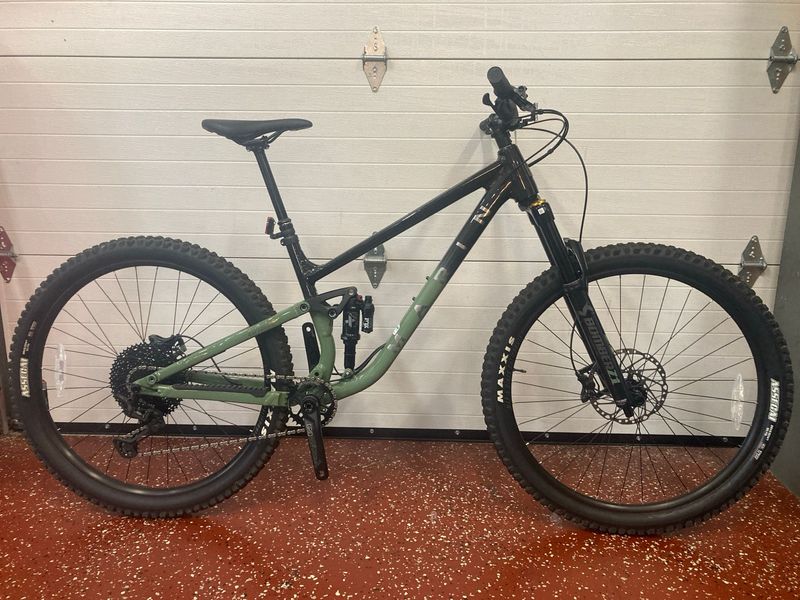 Used Marin Rift Zone 29" XR 2023 2023 MTB