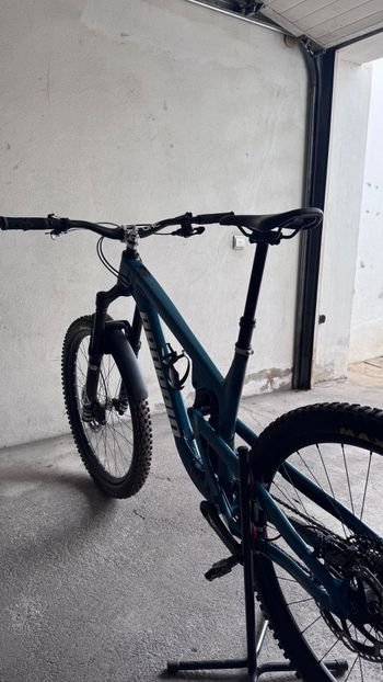 Propain Spindrift Shimano Deore XT 2024 Mountainbike usato, Blu — immagine 10 di 11