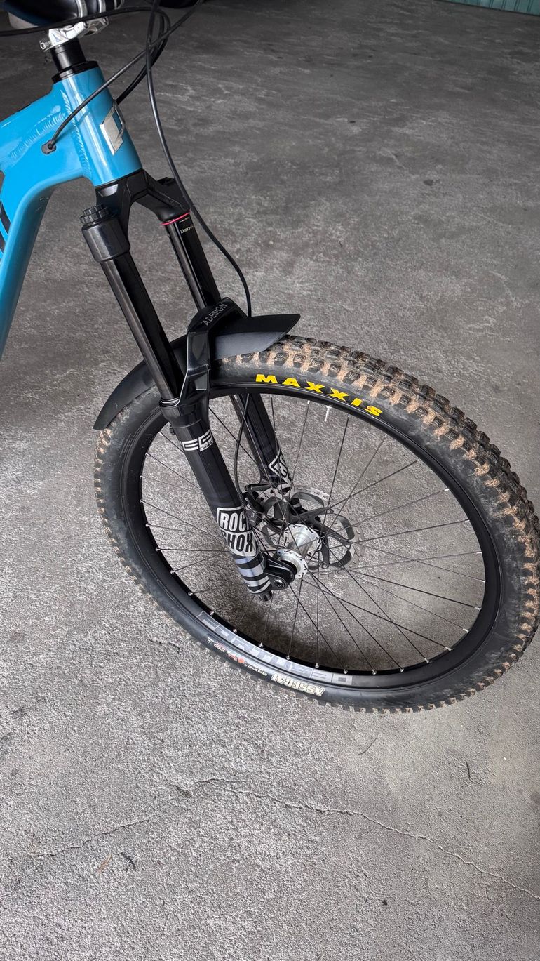 Propain Spindrift Shimano Deore XT 2024 Mountainbike usato, Blu — immagine 4 di 11