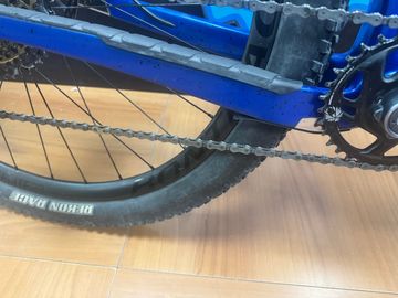 Used Trek Procaliber 9.7 2023 2023 Mountainbike, Blue, 29, 27.5 — image 34 of 37