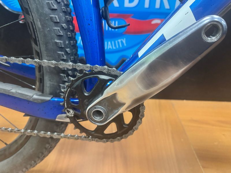 Used Trek Procaliber 9.7 2023 2023 Mountainbike, Blue, 29, 27.5 — image 15 of 37