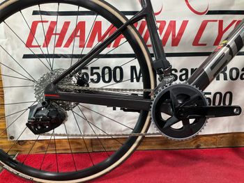 Used BMC Teammachine SLR FOUR 2023 2023 Road & Gravel, Light Gray — image 3 of 5