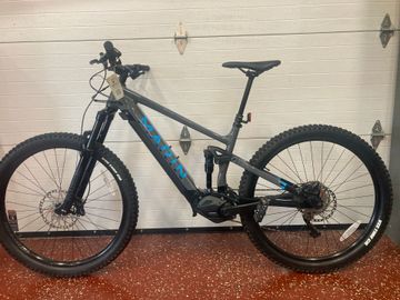 Used Marin Rift Zone E 2023 2023 Mountainbike, Light Gray, 29 — image 2 of 7
