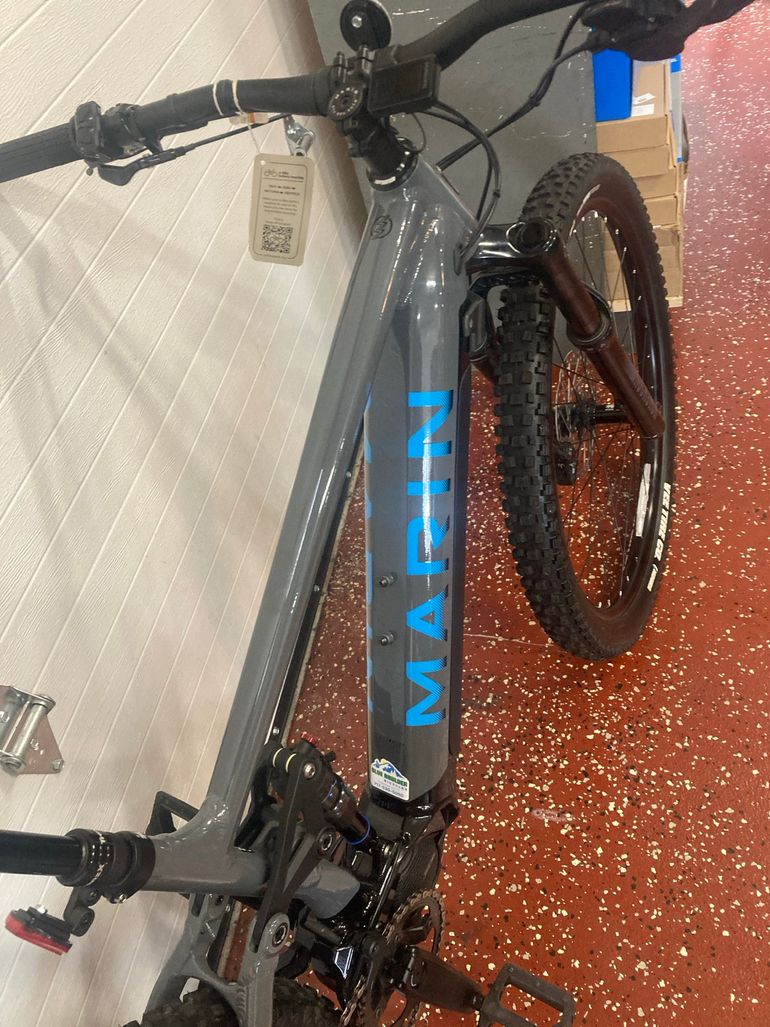 Used Marin Rift Zone E 2023 2023 Mountainbike, Light Gray, 29 — image 4 of 7