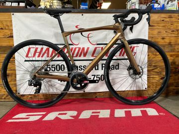 Used BMC Roadmachine FOUR 2023 2023 Road & Gravel
