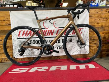 Used BMC Roadmachine FOUR 2023 2023 Road & Gravel, Orange — image 2 of 6