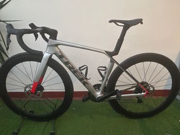 Trek, Madone Shimano 105 Di2