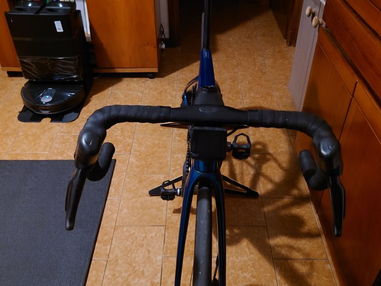 Used Cannondale SuperSix EVO Hi-MOD Disc Ultegra Di2 2022 2022 Road & Gravel, Green — image 5 of 5
