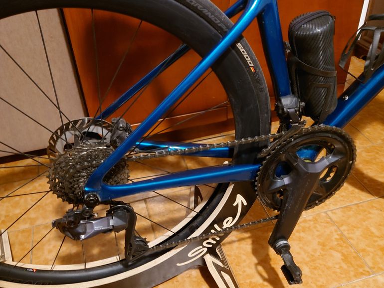 Used Cannondale SuperSix EVO Hi-MOD Disc Ultegra Di2 2022 2022 Road & Gravel, Green — image 3 of 5