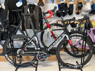 Used Colnago V4Rs Disc SRAM Red eTap AXS 2024 Road & Gravel