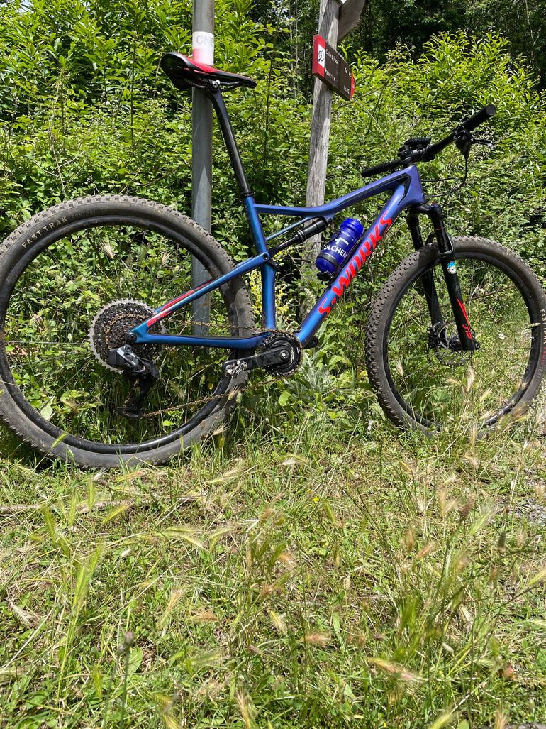 Used Specialized Epic SRAM XX1 Eagle AXS 2018 Mountainbike, Morado — image 3 of 3