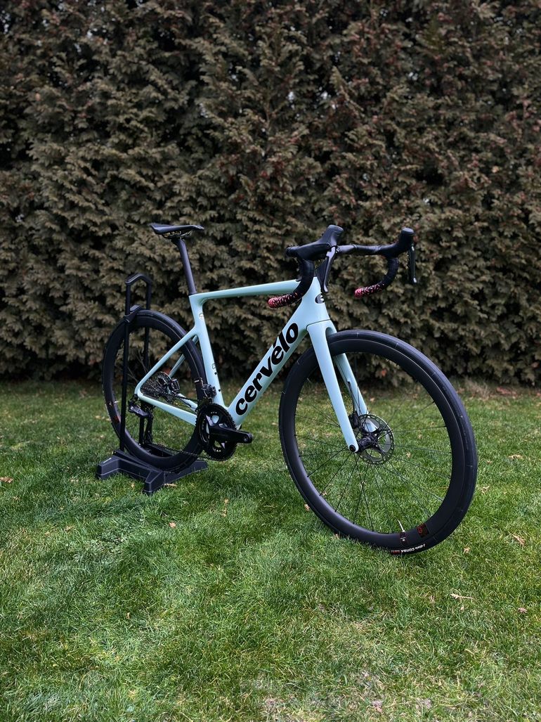 Used Cervélo Caledonia-5 Ultegra Di2 2023 2023 Road & Gravel, Blue — image 8 of 10