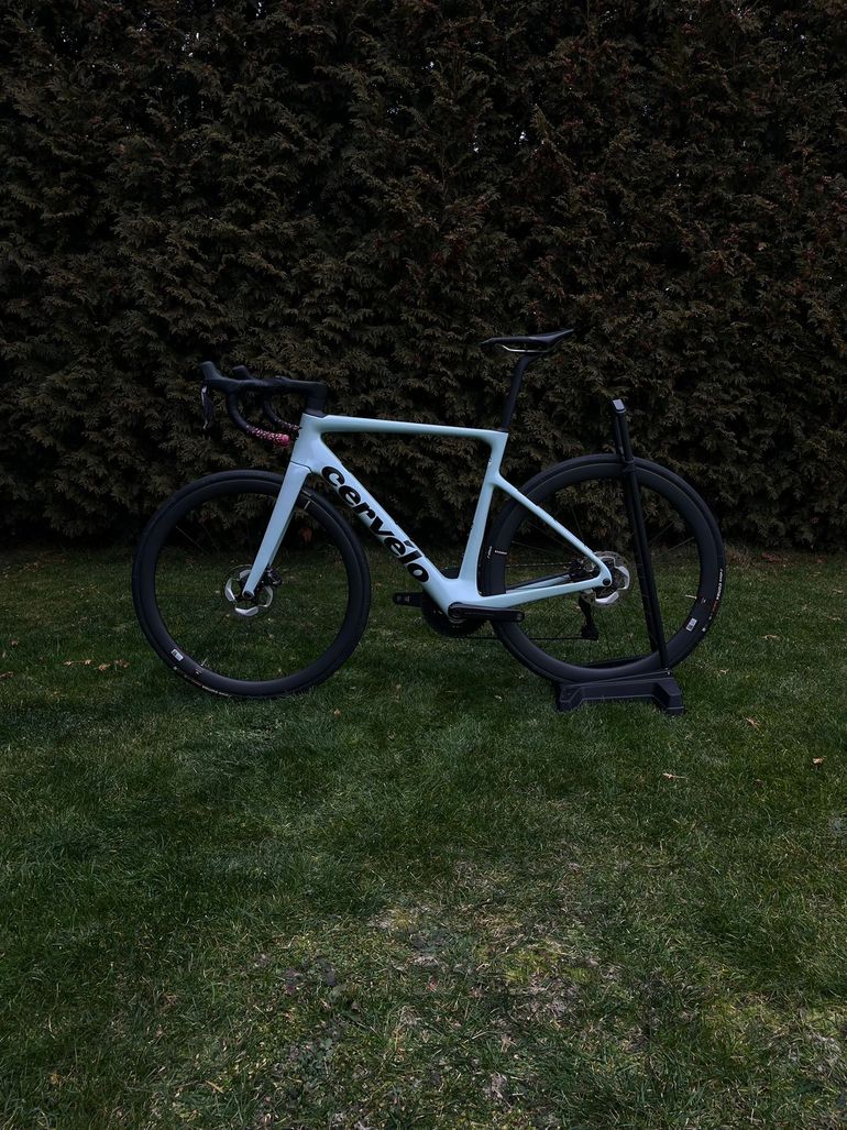Used Cervélo Caledonia-5 Ultegra Di2 2023 2023 Road & Gravel, Blue — image 7 of 10