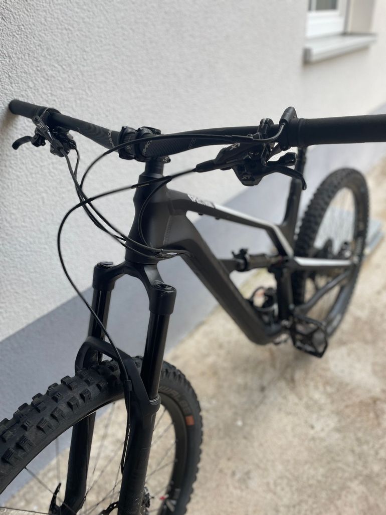 キャニオン Canyon Spectral AL 7.0 2018年 フルサス キャニオン