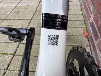 Used Liv EnviLiv Advanced 2 Carbon Aero-Rennrad 2019 Gr. M 2019 Road & Gravel, White — image 10 of 17