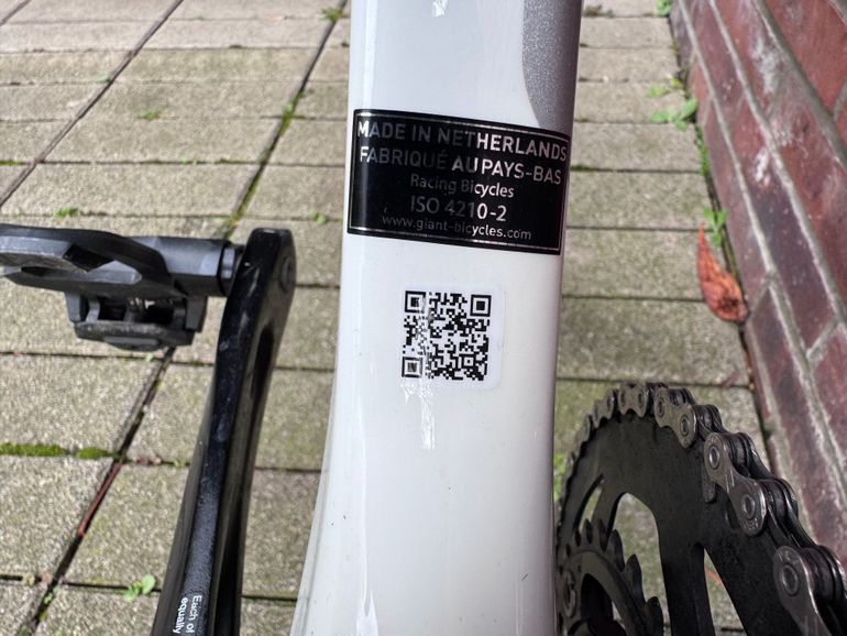 Used Liv EnviLiv Advanced 2 Carbon Aero-Rennrad 2019 Gr. M 2019 Road & Gravel, White — image 10 of 17