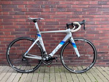 Used Liv EnviLiv Advanced 2 Carbon Aero-Rennrad 2019 Gr. M 2019 Road & Gravel