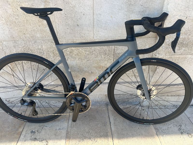 Käytetty BMC Teammachine SLR01 FIVE 2023 2023 Road & Gravel — kuva 9 / 10